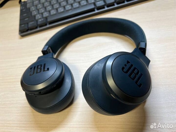 JBL Live 650 btnc Наушники накладные Bluetooth