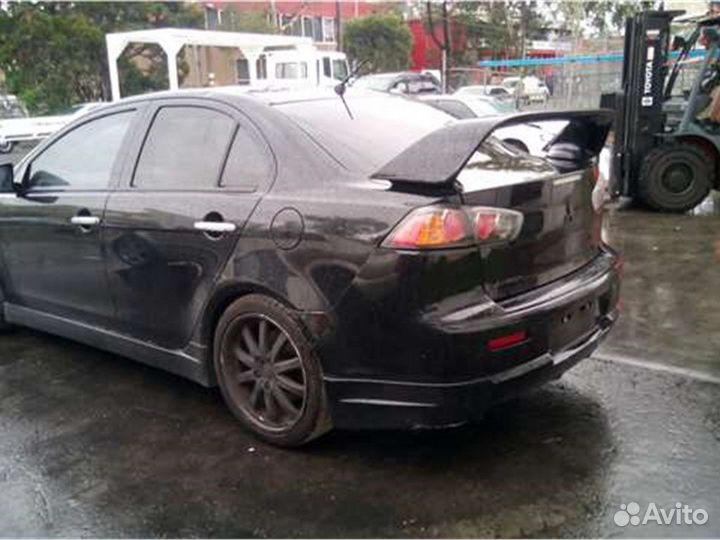Разбор на запчасти Mitsubishi Lancer 10