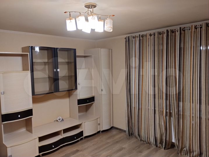 1-к. квартира, 35 м², 4/9 эт.