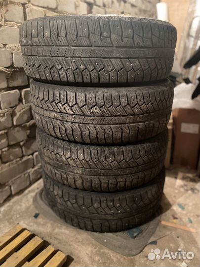 Continental ContiWinterViking 2 225/60 R18