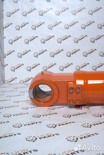 Гидроцилиндр ковша Hitachi zx240-3 4628634