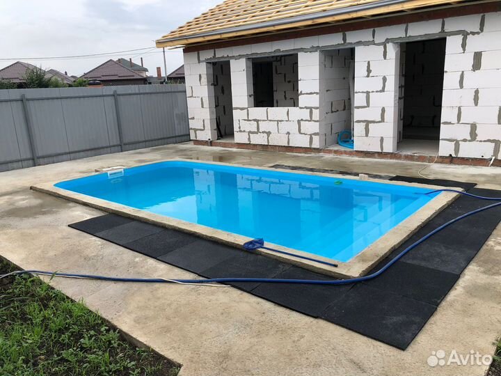 Бассейн чаша с лестницей 4м*3м*1,5м