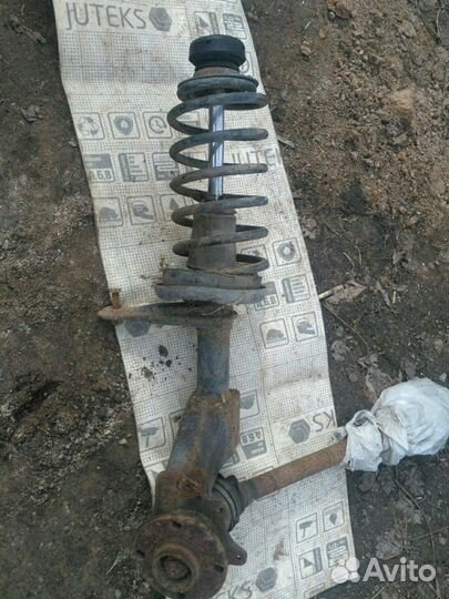 Передние стойки для ауди и много чего интересного