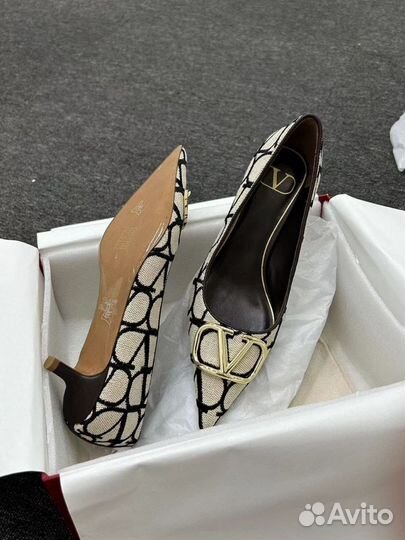 Туфли Valentino Garavani
