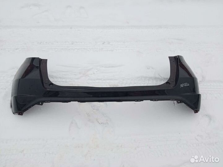 Бампер Honda Civic 8 5 D