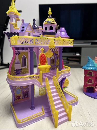 Домики для кукол/лошадок/маленьких игрушек