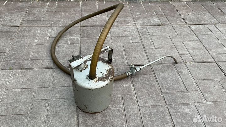 Маслонагнетатель