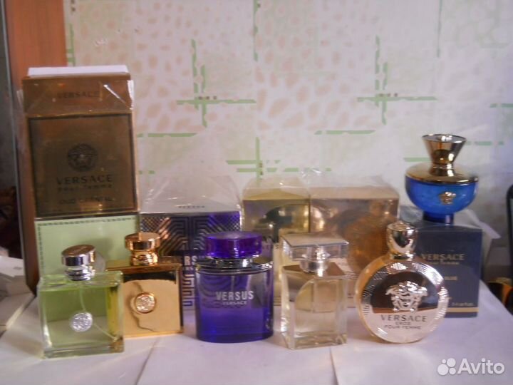 Versace.V.Secret.Valentino.Viktor&Rolf. V.Wang