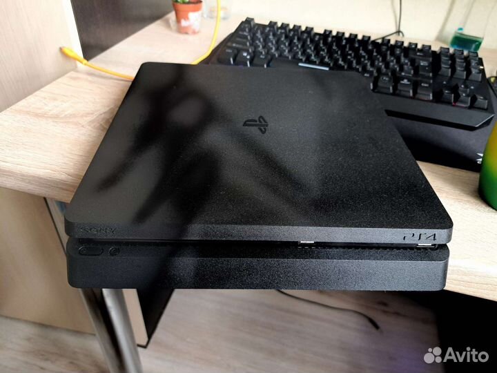 Sony playstation 4 slim 1tb