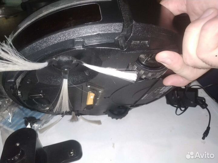 Робот пылесос redmond rv-r310