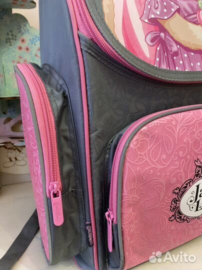 Рюкзак / школьный ранец / портфель