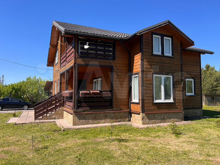 Дом 165,3 м² на участке 15 сот.