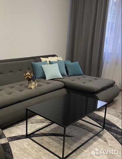 Столик журнальный IKEA из стекла