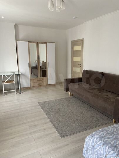 Комната 22 м² в 3-к., 39/43 эт.