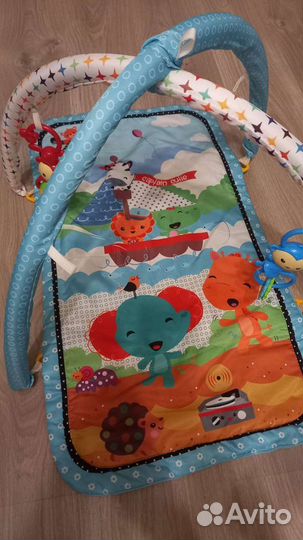 Развивающий коврик