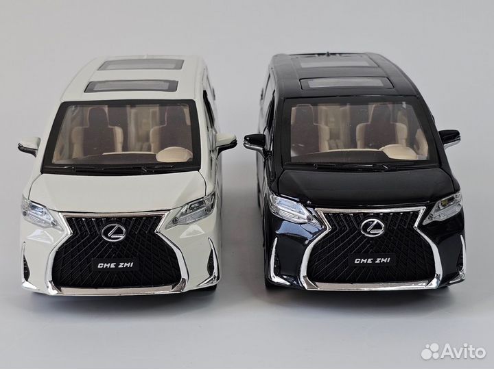 Модель машины Toyota Alphard белая 1:24