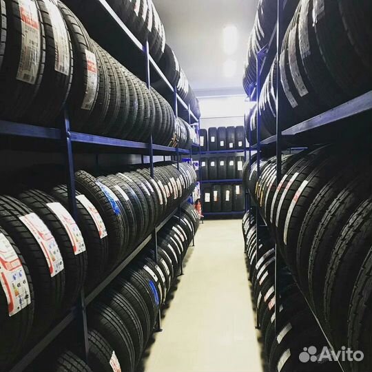 Nokian Tyres Hakka Black 2 SUV 295/40 R21