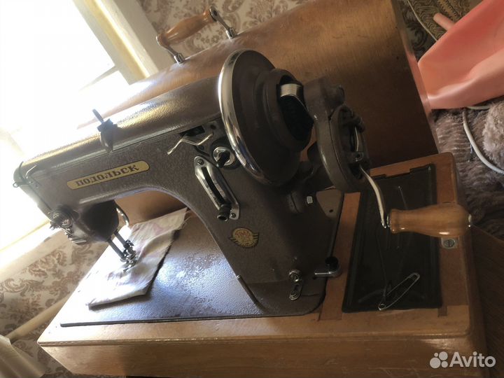 Швейная машина подольск ручная