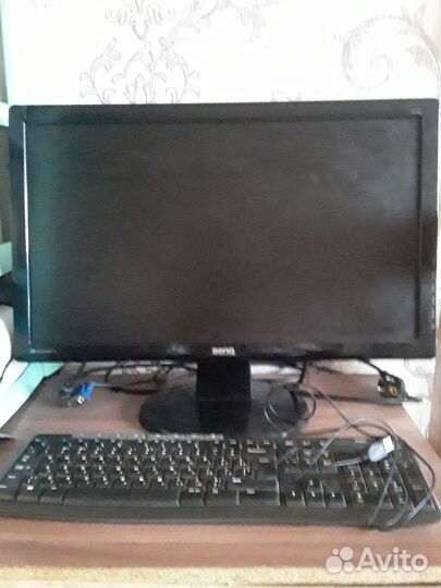Монитор для компьютера 