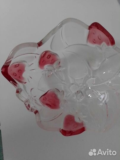 Вазочка в форме клубники, Германия