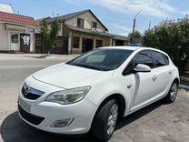 Opel Astra 1.4 AT, 2011, 299 077 км, с пробегом, цена 800 000 руб.