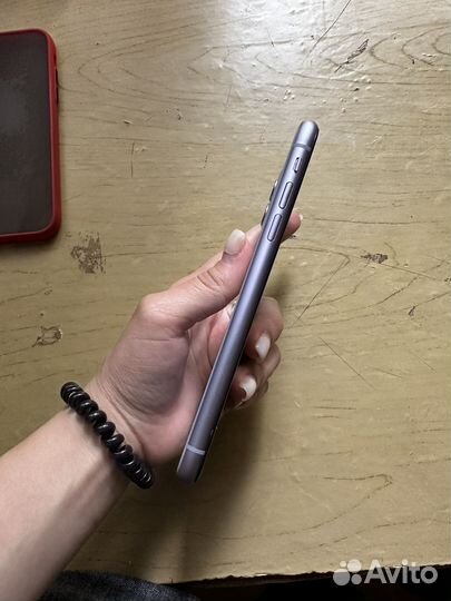 Телефон iPhone 11 128 gb