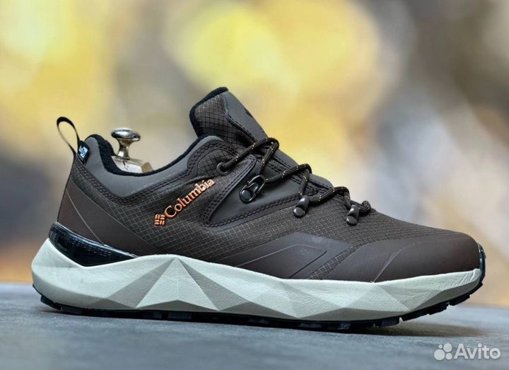 Кроссовки Columbia современные