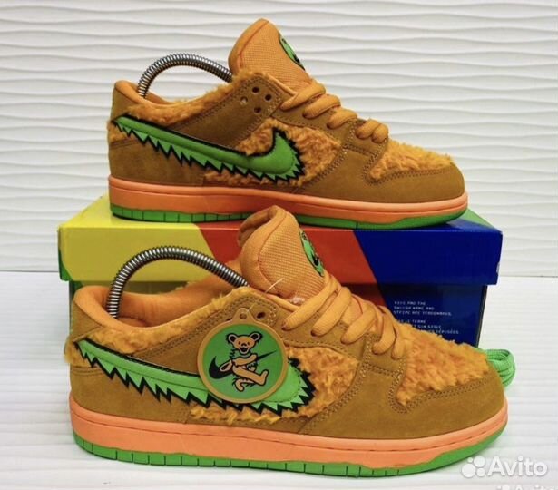 Nike sb dunk low grateful dead bears