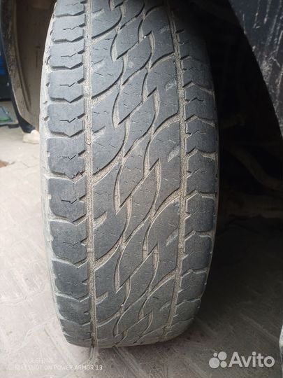 Bridgestone Dueler A/T 697 265/65 R17 112T