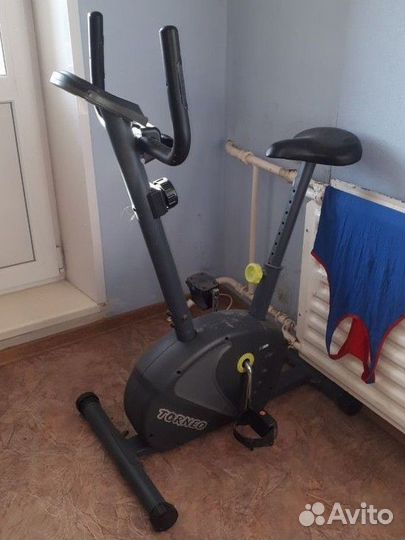 Велотренажер torneo