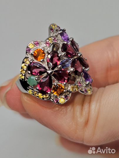 Серебряное кольцо микс танзанит гранат сапф