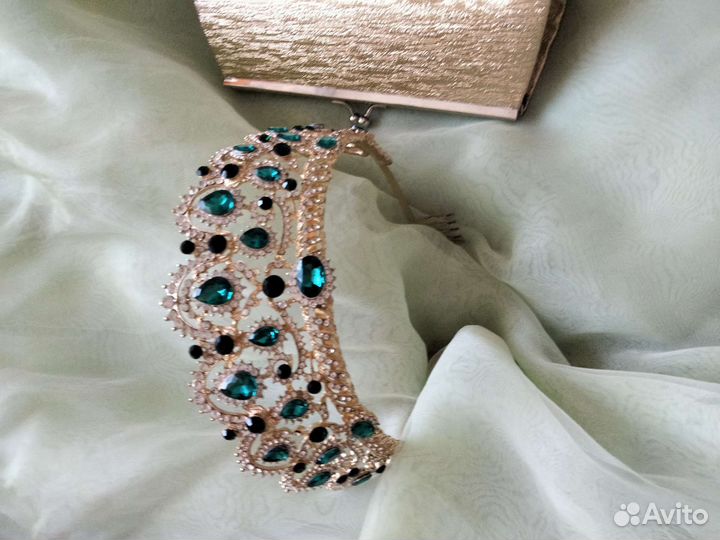 Корона диадема и клач