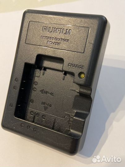 Зарядное устройство Fujifilm BC-45W