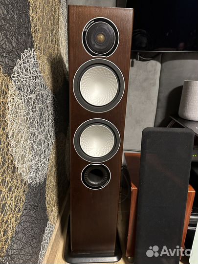 Продам акустику Monitor Audio Silver 6