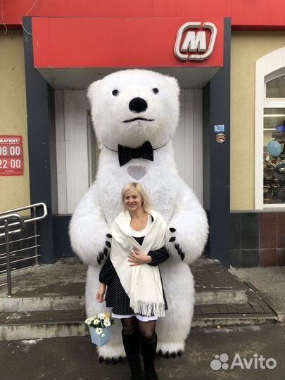 Белый мишка на праздник Чебурашка поздравление