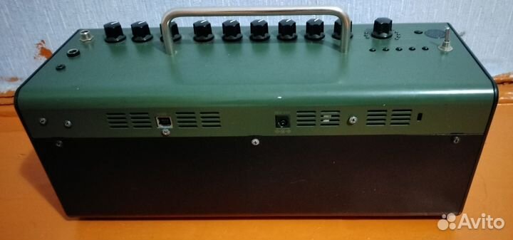 Комбоусилитель Yamaha THR10X