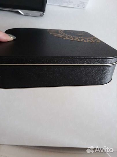 Банка жестяная