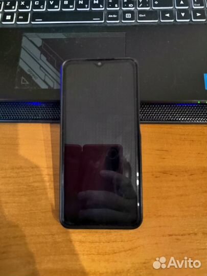 Телефон samsung м12