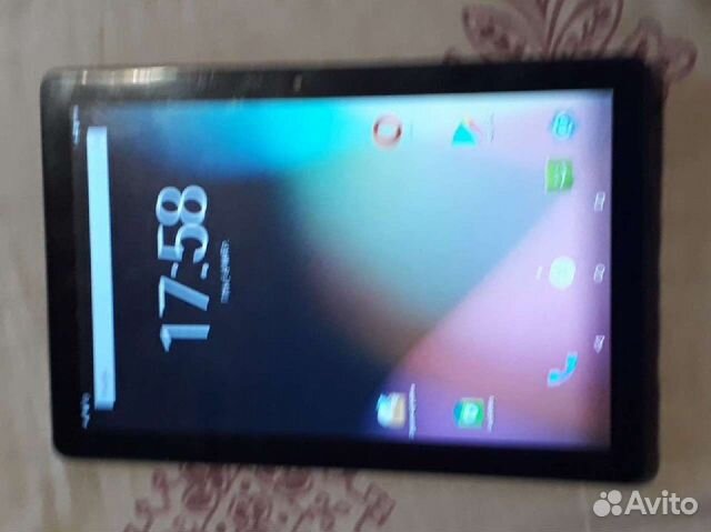 Планшет 10