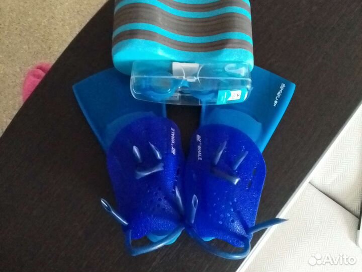 Комплект для плавания