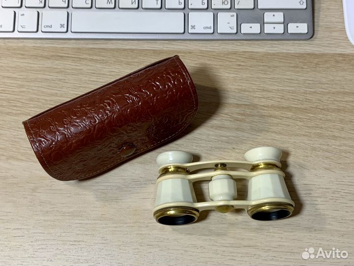 Театральный бинокль 1954 года СССР