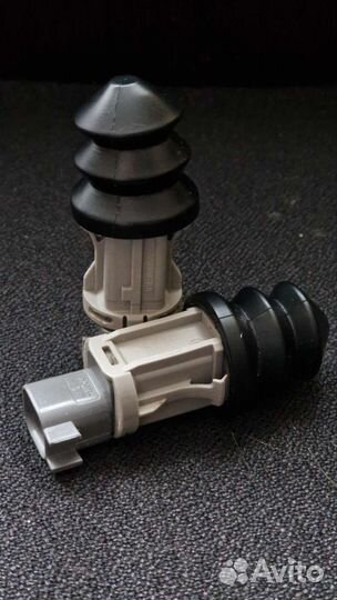 Концевик капота двери