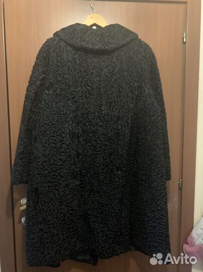 Шуба каракулевая