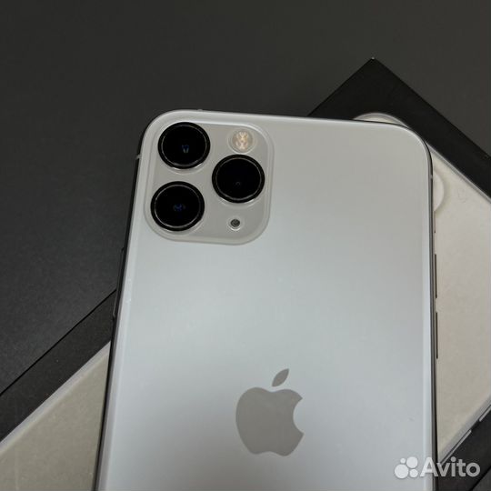 iPhone 11 Pro, 64 ГБ