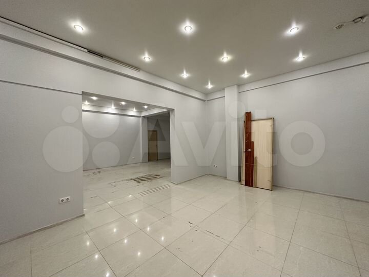 Офис, 135.9 м²