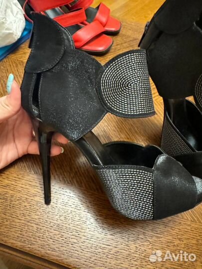 Туфли чёрные 37 размер