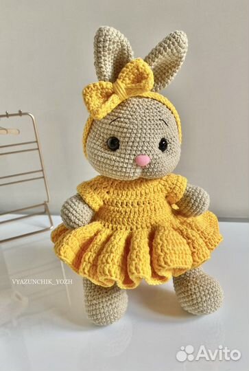 Вязаные игрушки мишка, лев, кот, вязаная зайка