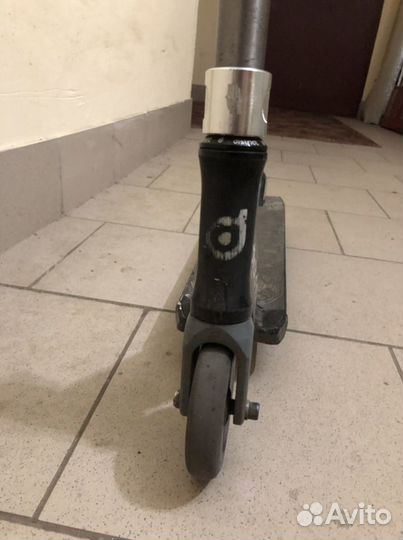 Трюковой самокат