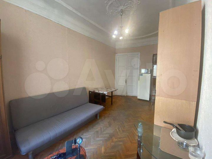 Комната 18 м² в 4-к., 4/7 эт.