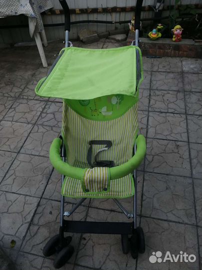 Прогулочная коляска